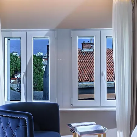Lumiere Luxury
