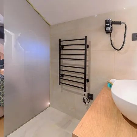 Lumiere Luxury Guest house 4*