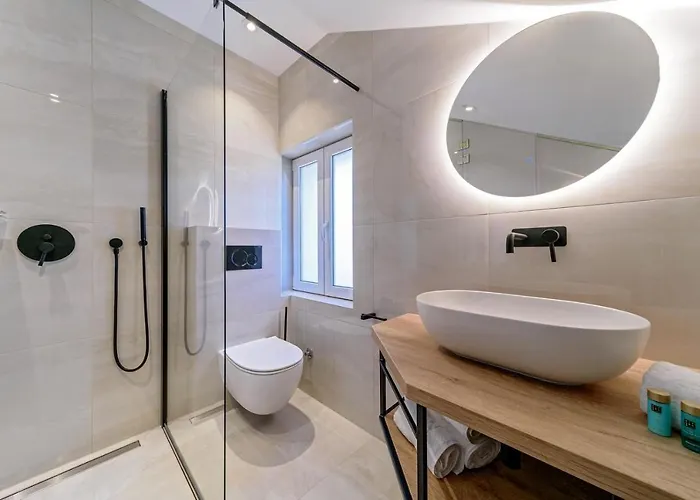 Konukevi Lumiere Luxury 4*