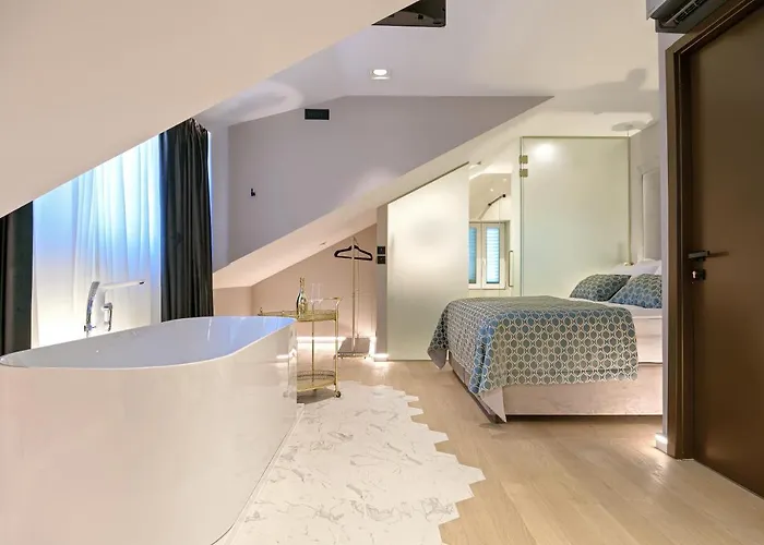 Lumiere Luxury
