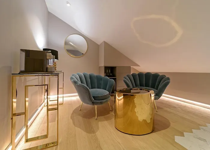 Lumiere Luxury Konukevi 4*