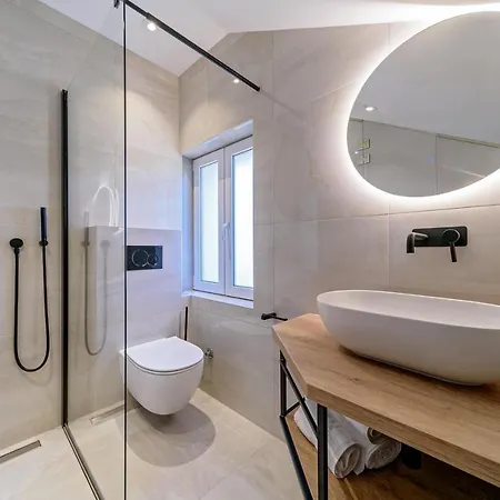 Penzion Lumiere Luxury 4*